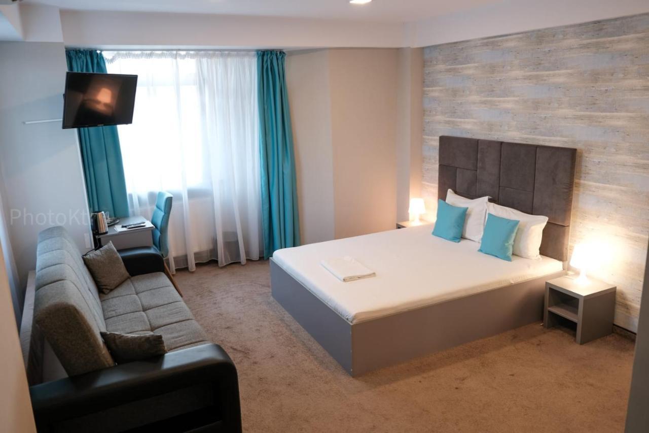 Hotel Bordeaux Galaţi Exteriör bild