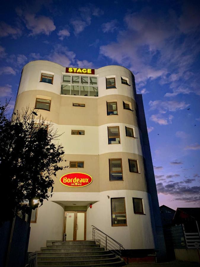 Hotel Bordeaux Galaţi Exteriör bild