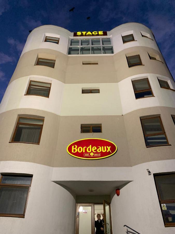 Hotel Bordeaux Galaţi Exteriör bild